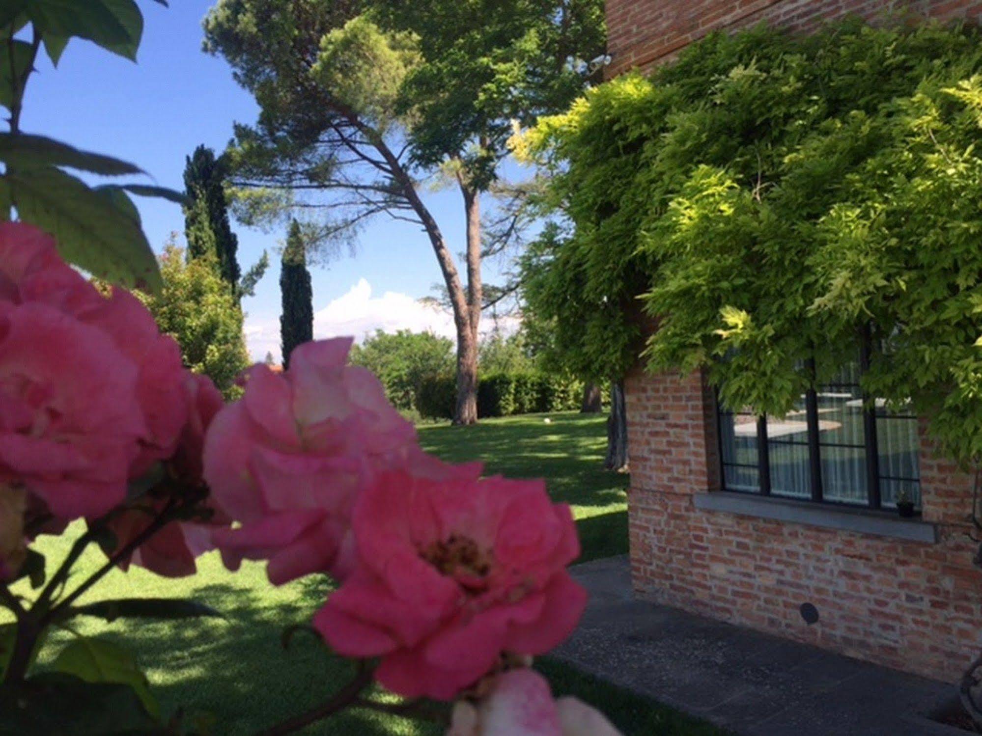 Relais Montemaggiore Bettolle Εξωτερικό φωτογραφία